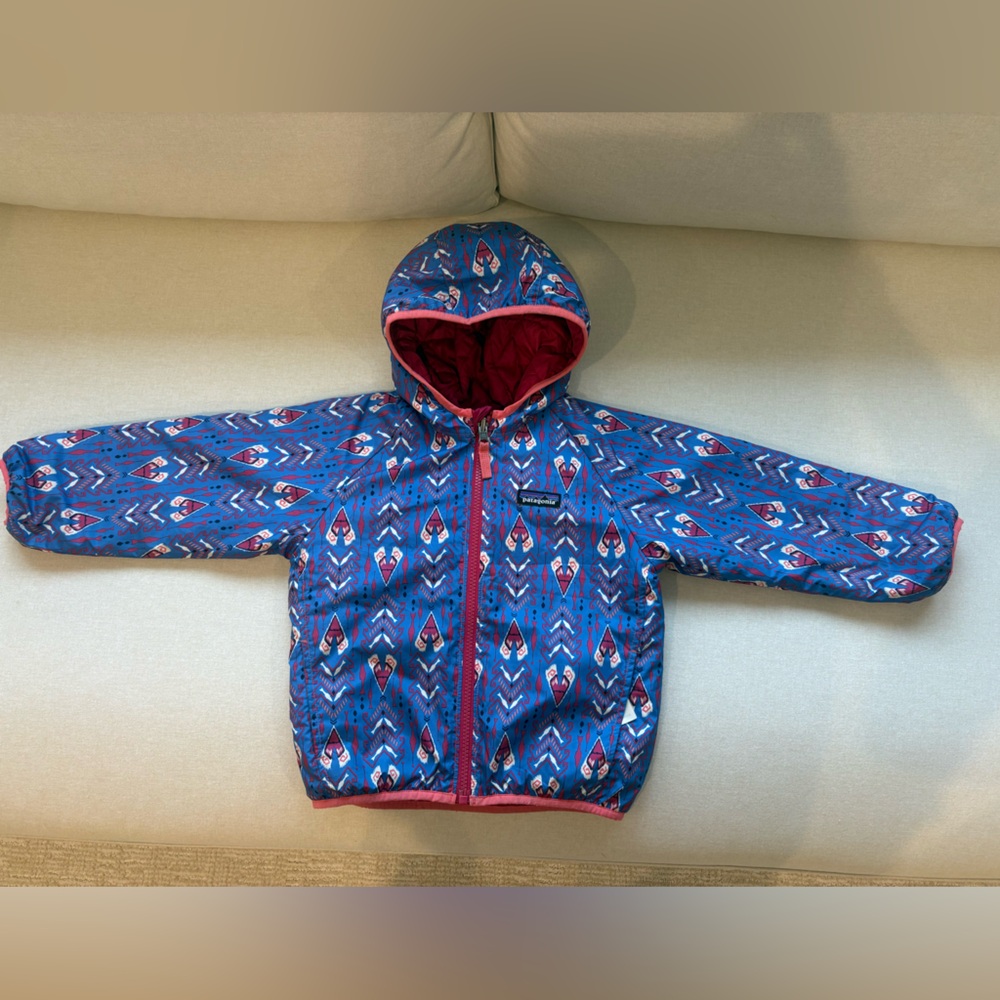Patagonia Reversible Puff Ball Jacket 4T